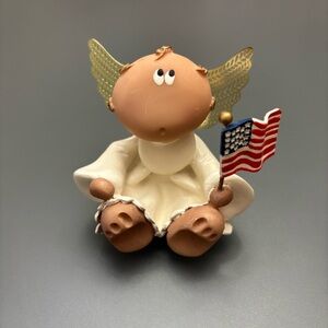 Angel with USA Flag Figurine Russ Angel Cheeks 2001 VINTAGE Independence Day